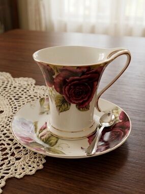Casa Elite Floral Teacup & Saucer Set with Gold Trim
